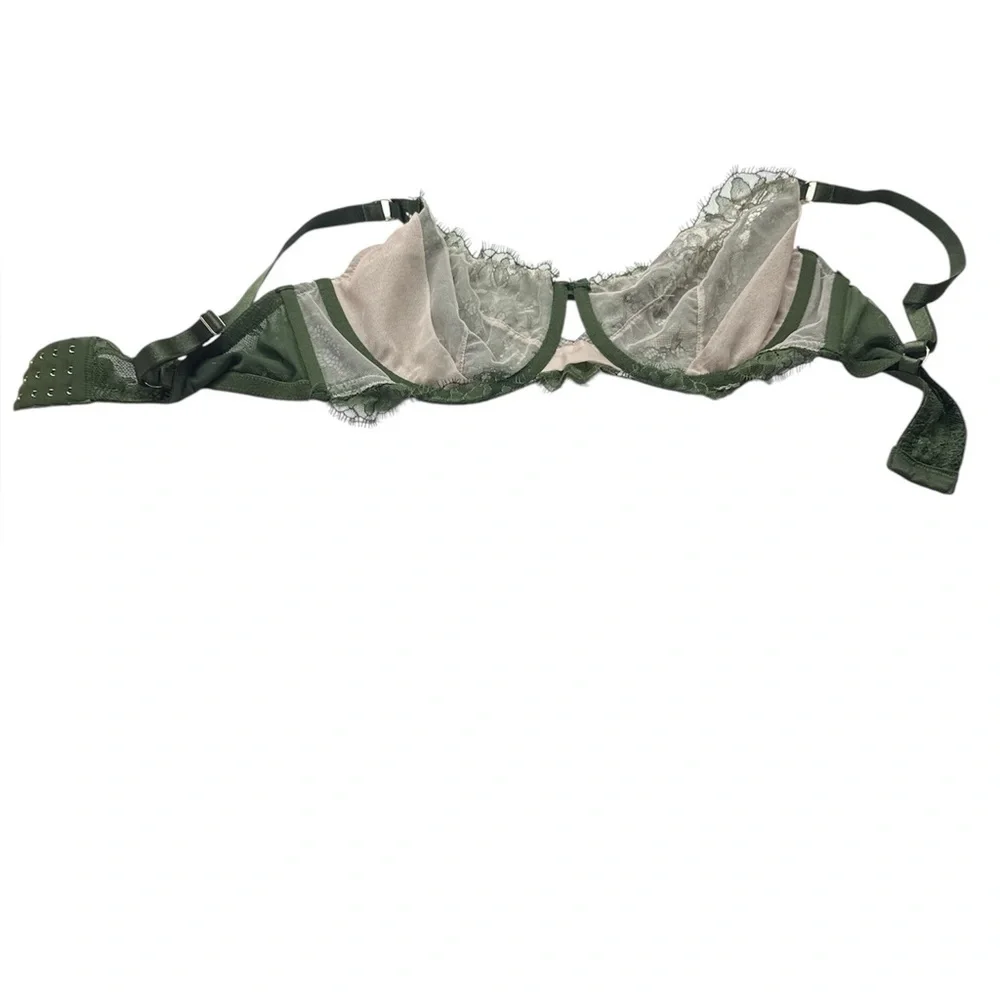 Victoria’s Secret Very Sexy Unlined Demi eyelash lace bra green 36DD